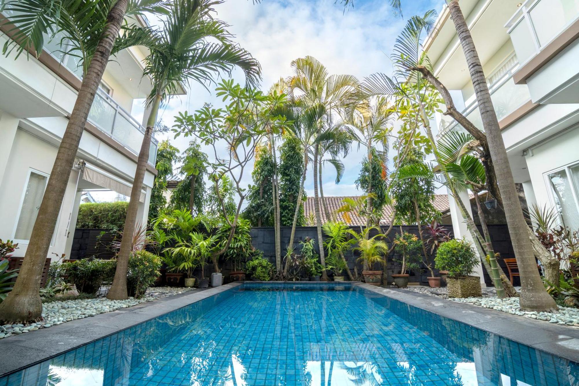Oxy House Bali